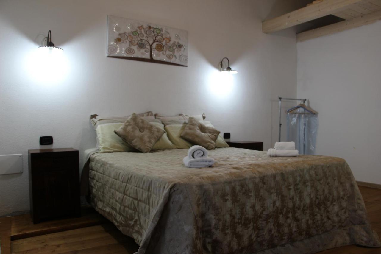 Guest House Tzia Udroni Ossi Exterior photo